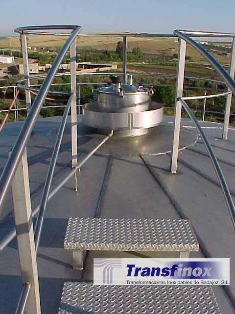 Victoriano González